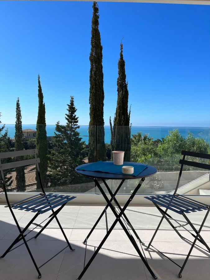 Il Mare Di Giu Boutique Guesthouse Licata Exteriör bild