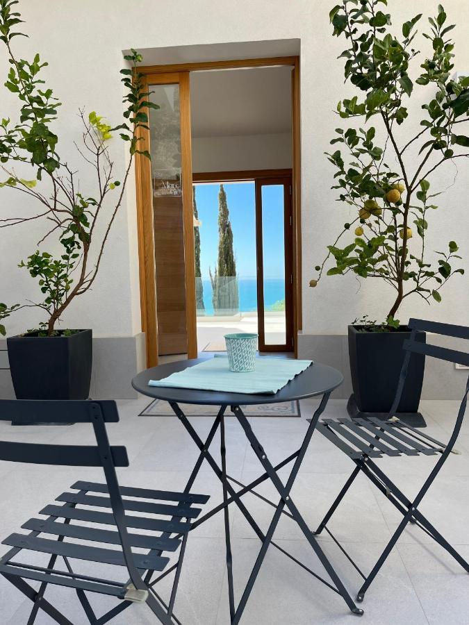 Il Mare Di Giu Boutique Guesthouse Licata Exteriör bild